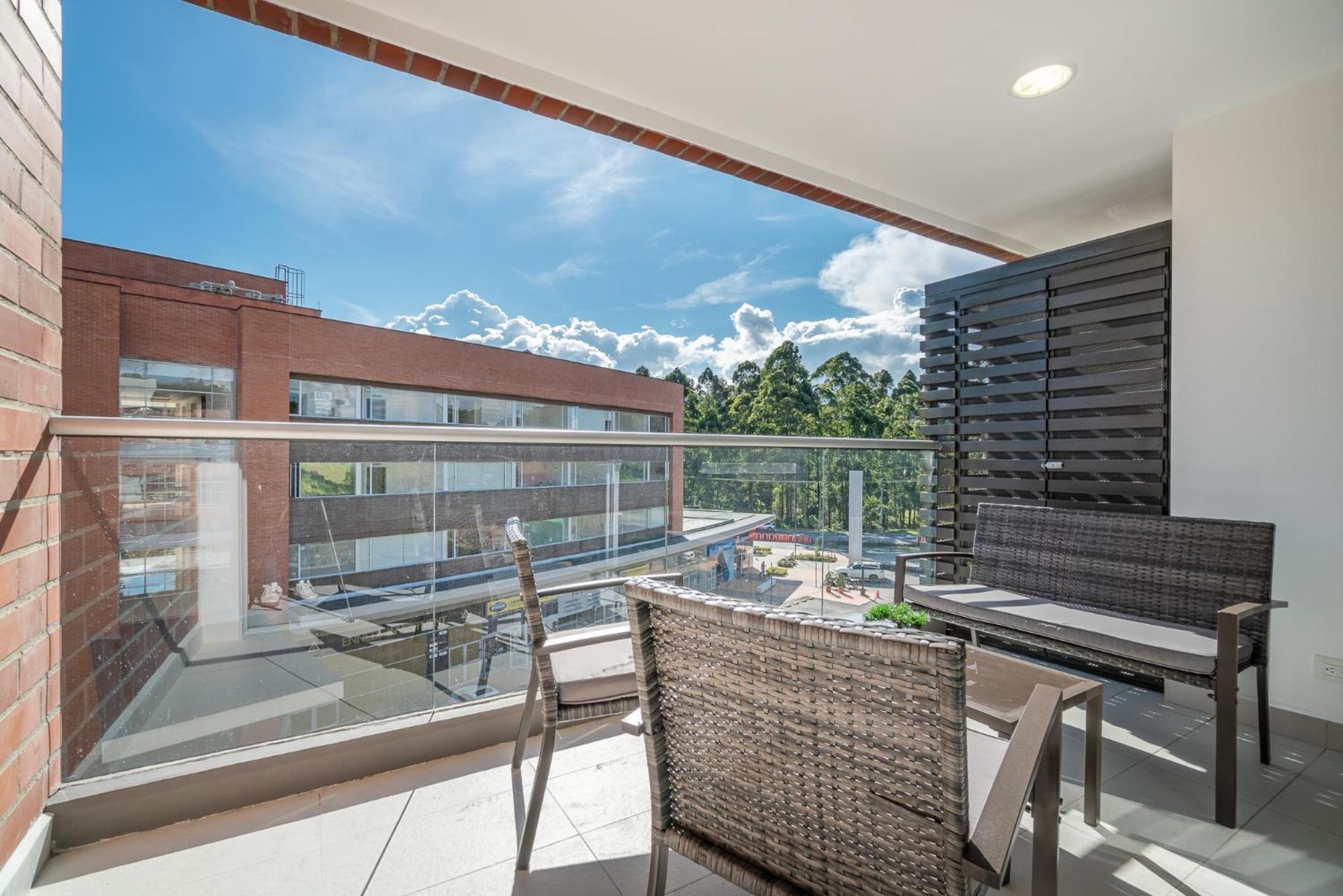 Portanova Suites By Adventu Rionegro Eksteriør billede